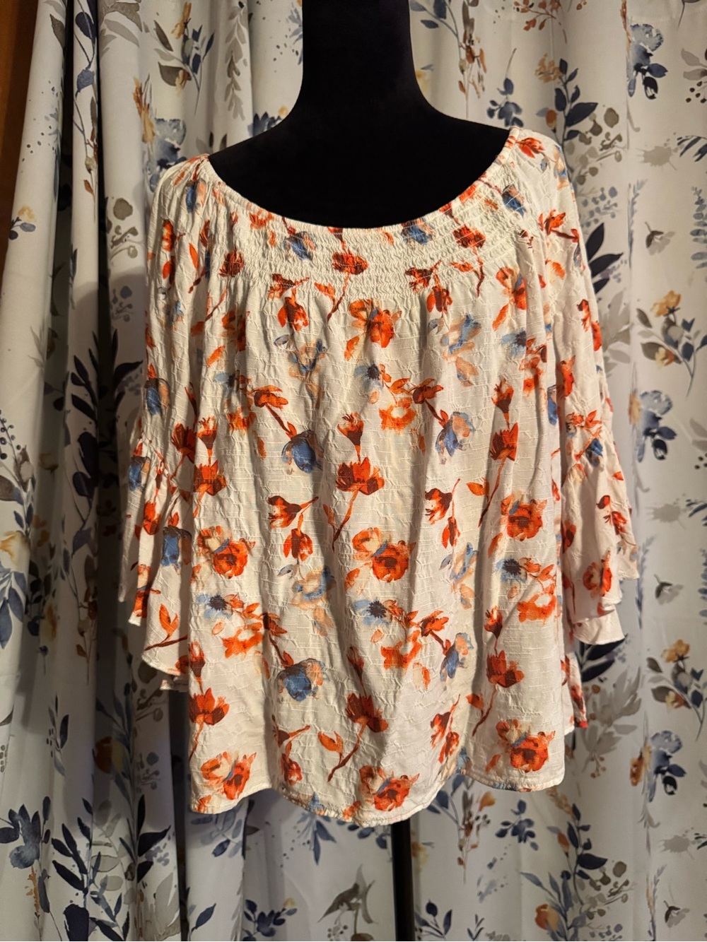 Women’s Ivory Floral Blouse with Orange & Blue Print EST 1946 Size XL B17